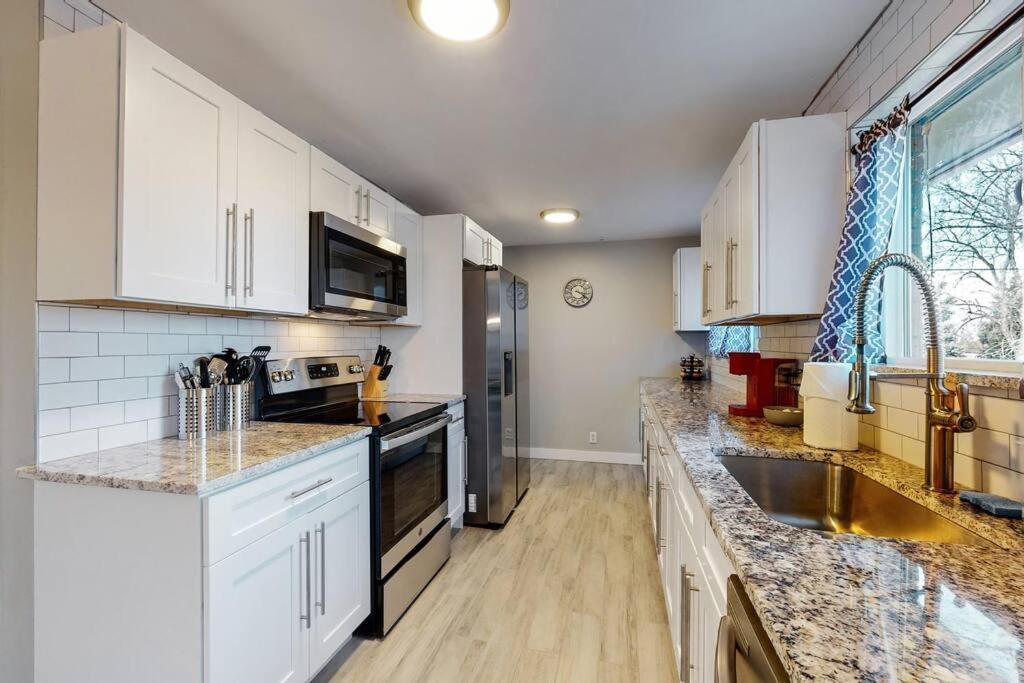 סנטניאל Large Remodeled Home With 5 Bedrooms 4 King Bed מראה חיצוני תמונה