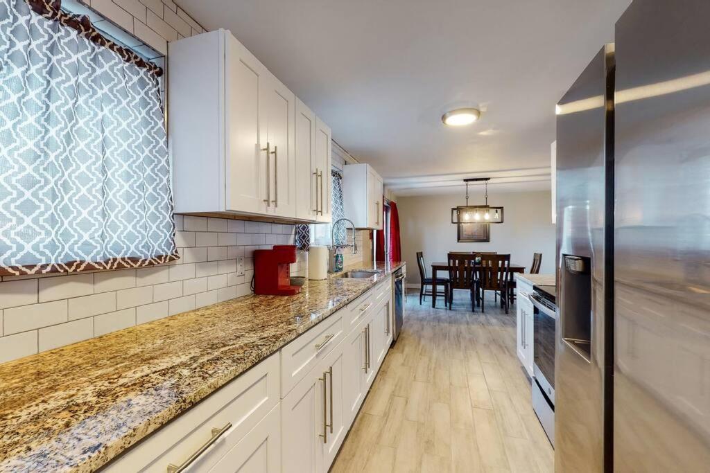סנטניאל Large Remodeled Home With 5 Bedrooms 4 King Bed מראה חיצוני תמונה